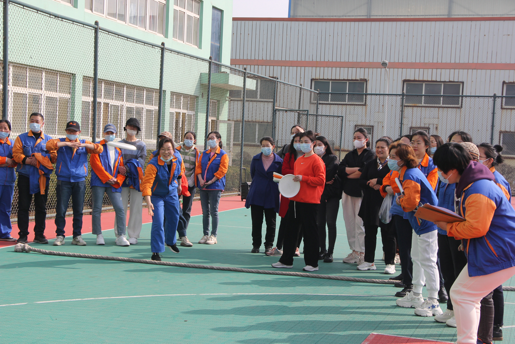 潔晶集團(tuán)舉辦“慶三八”國際婦女節(jié)趣味運動會